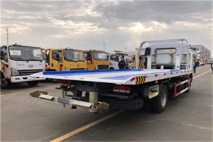 梁子湖区汽车救援补胎