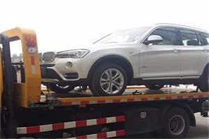 梁子湖区拖车24小时服务电话